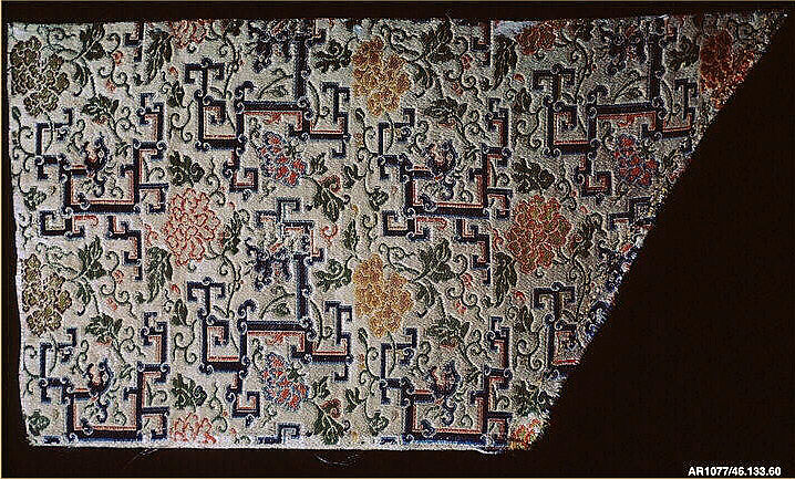 File:Textile with Peonies and Lattice 18th century.jpg