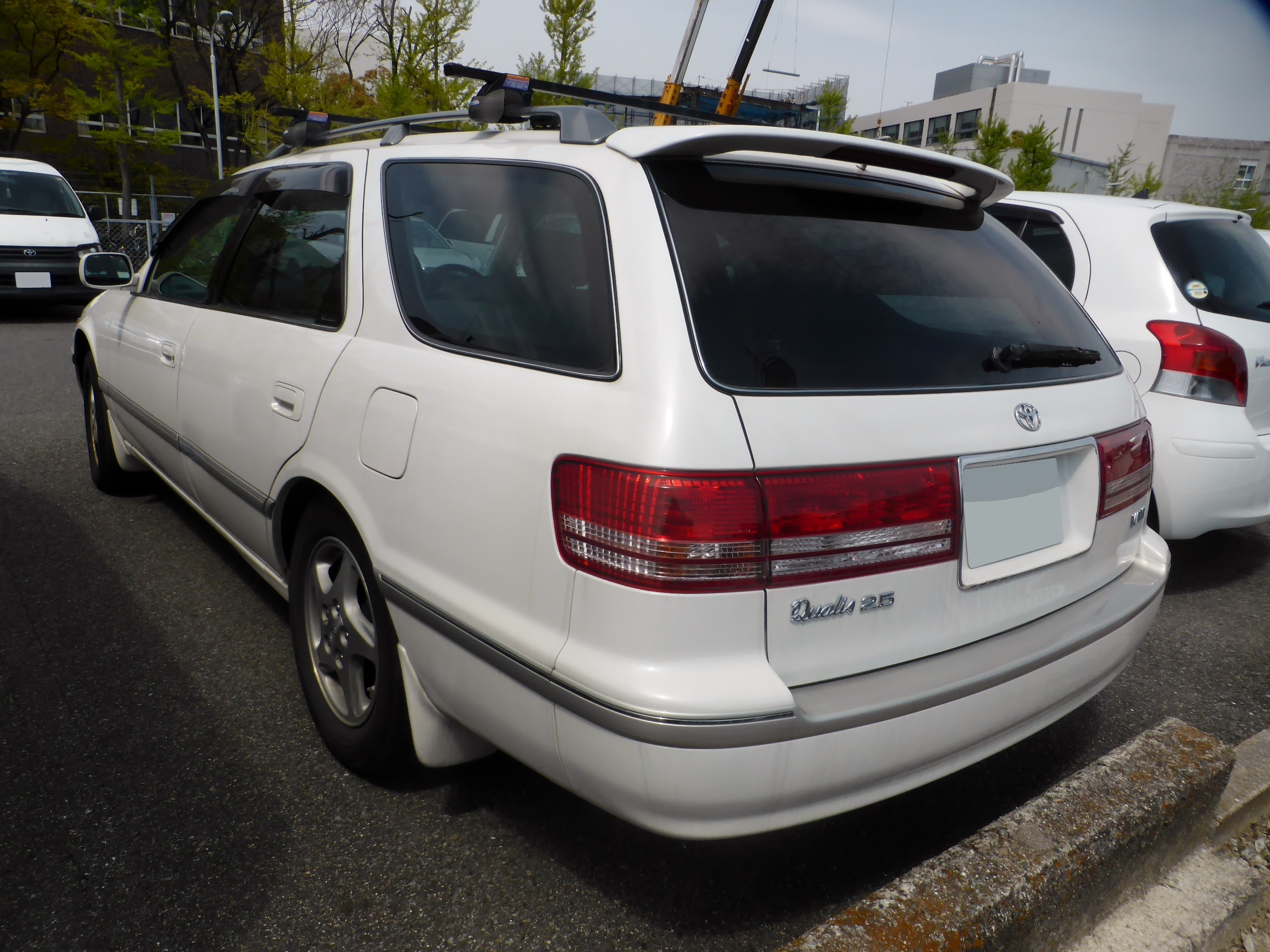 Toyota Mark II Qualis mcv21w