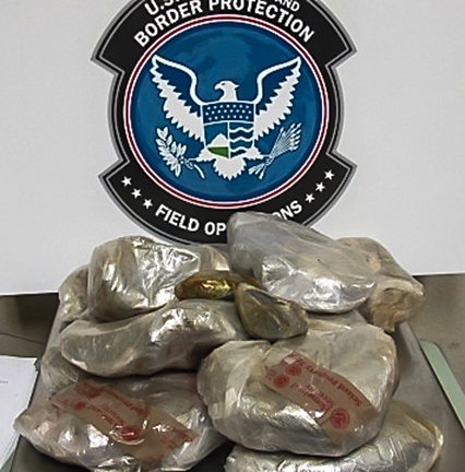 File:Woman Caught with Heroin at Port of San Luis (14050330341).jpg