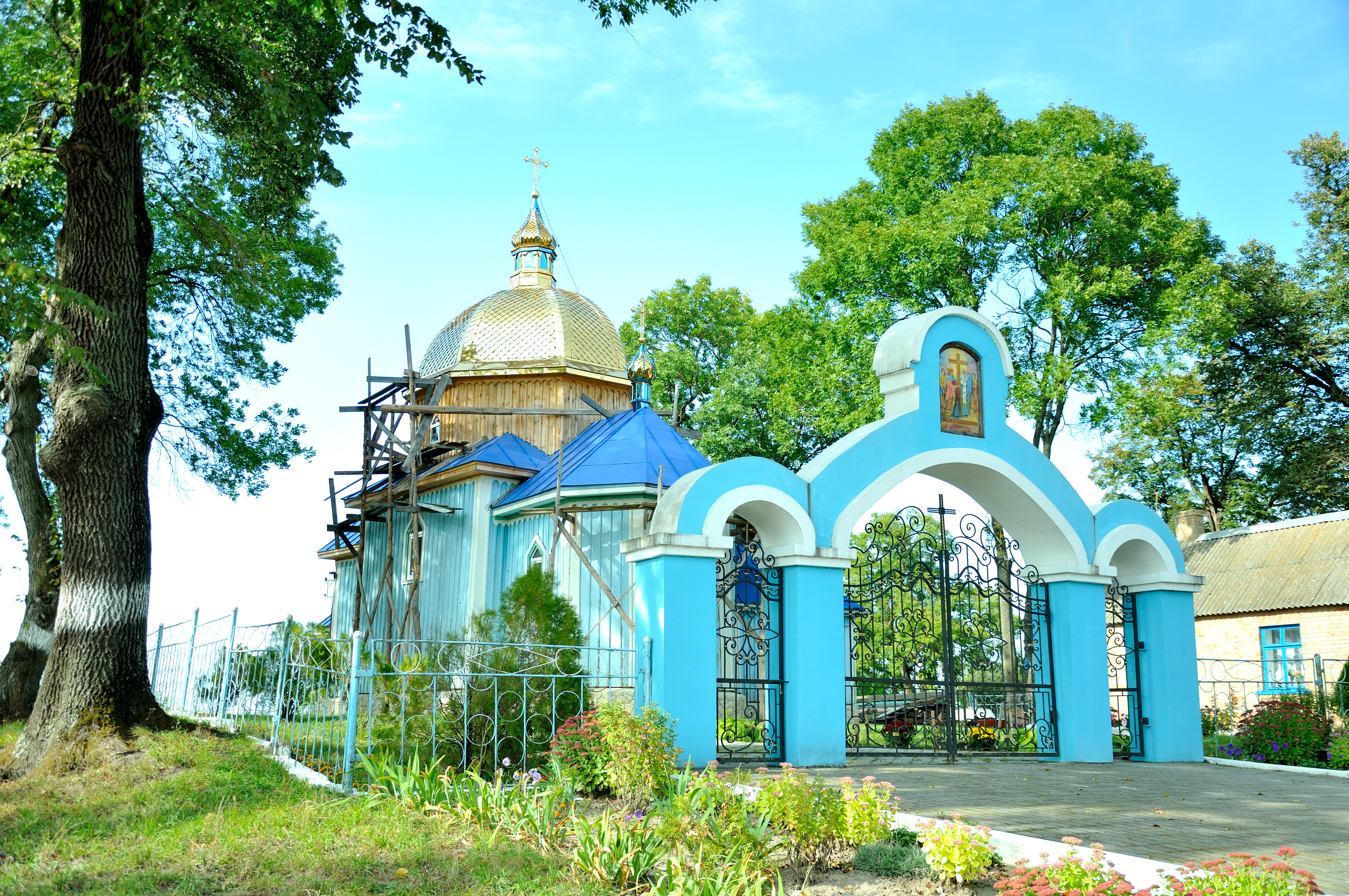 Хрестовоздвиженська Церква в Днепре