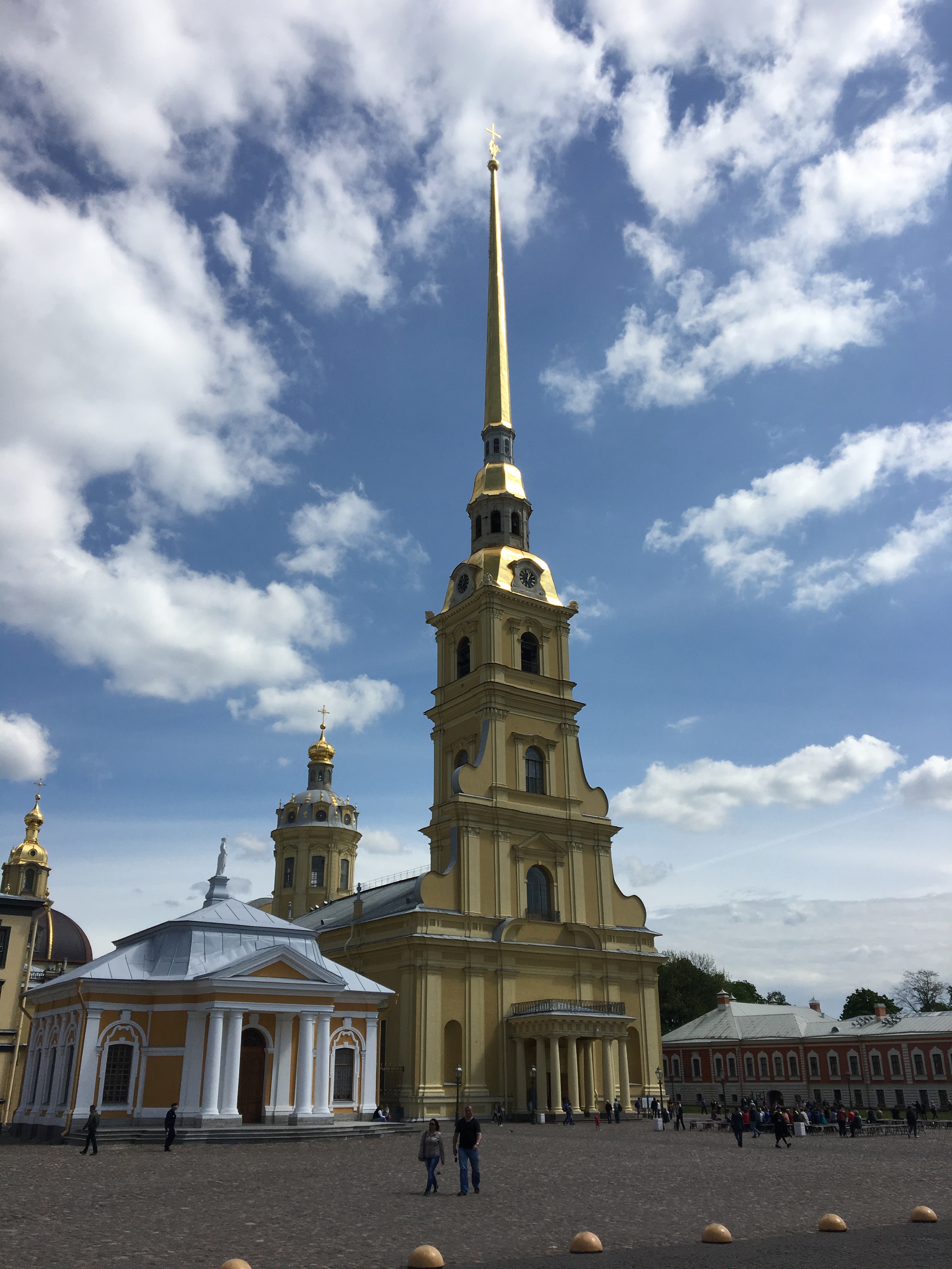 Петропавловский собор в Польше