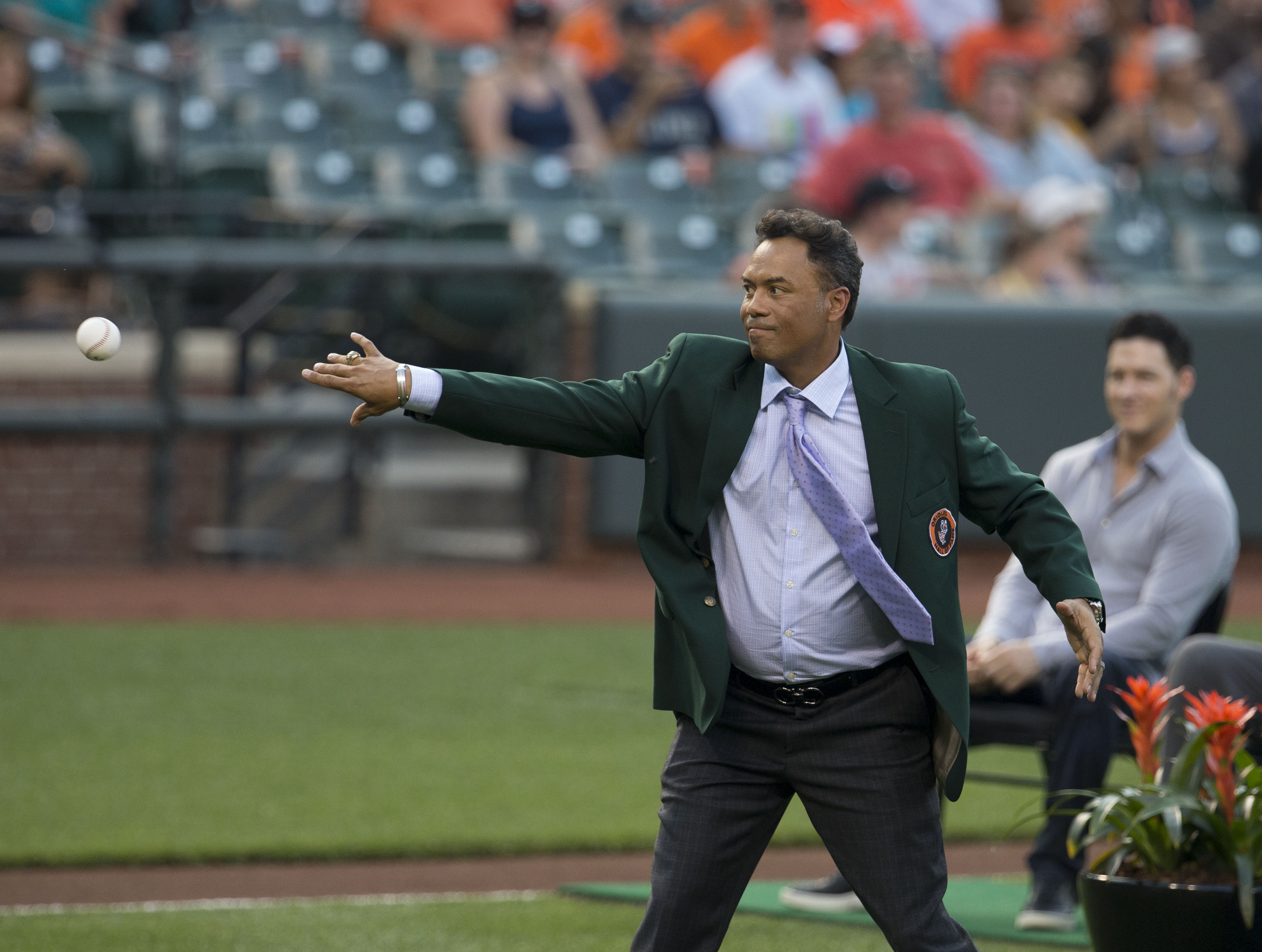 File:2013 Baltimore Orioles Hall of Fame Ceremony - Roberto Alomar.jpg -  Wikimedia Commons