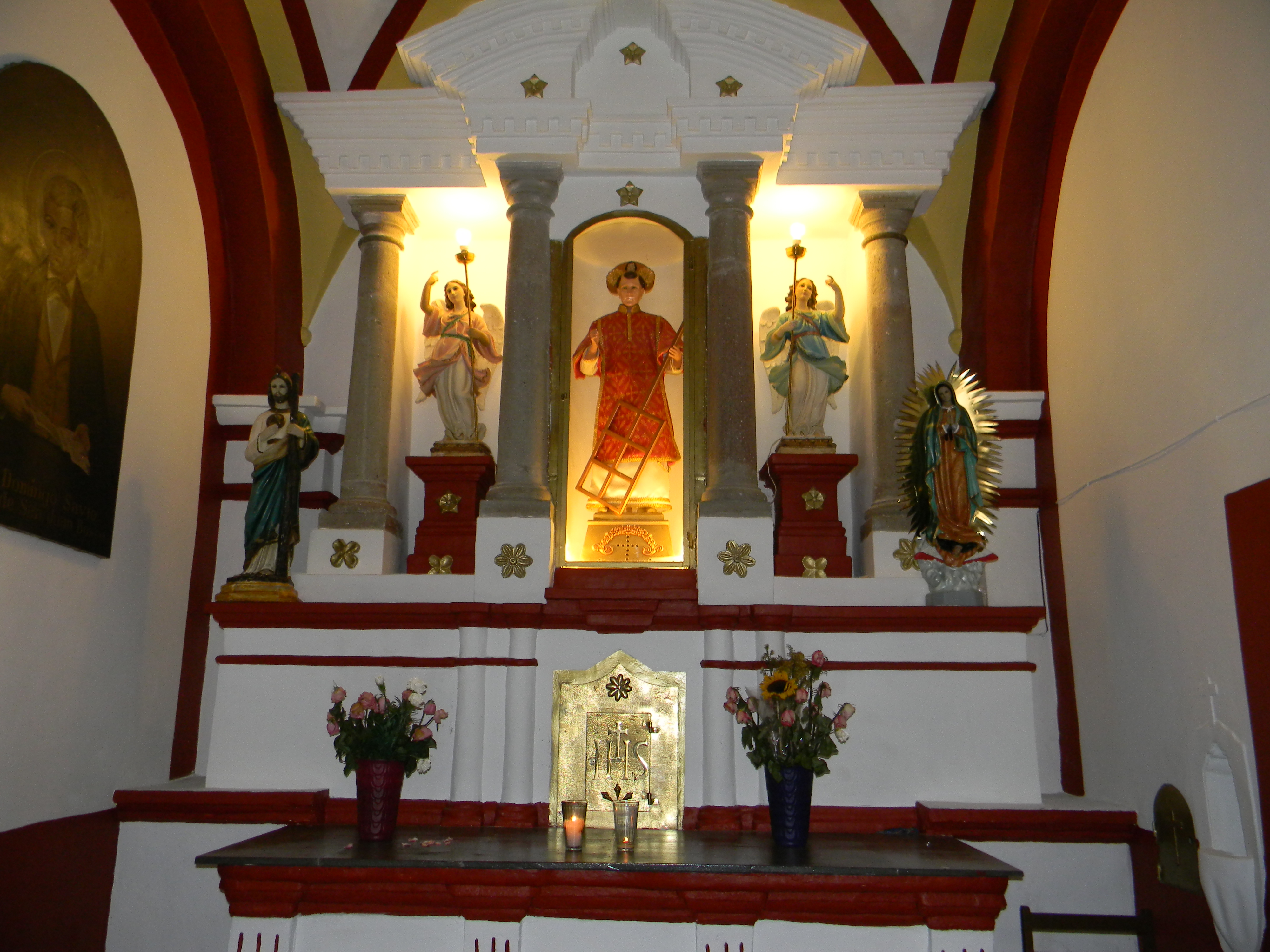 Archivo:Altar de la Capilla de San  - Wikipedia, la enciclopedia  libre