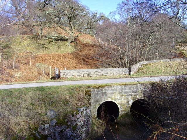 File:Bridge over burn on the A839 - geograph.org.uk - 704605.jpg