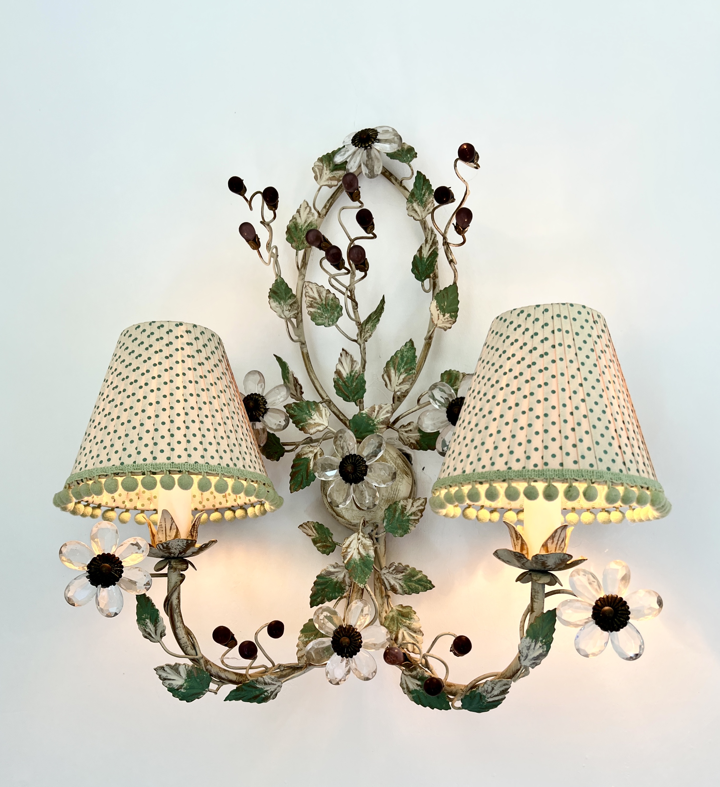 Stylish and affordable designer lamp 2023