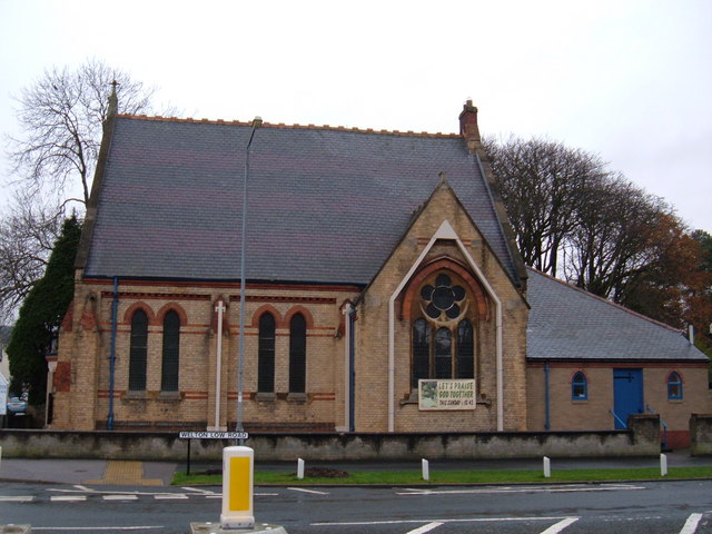 File:Elloughton United Reformed Church - geograph.org.uk - 1604616.jpg