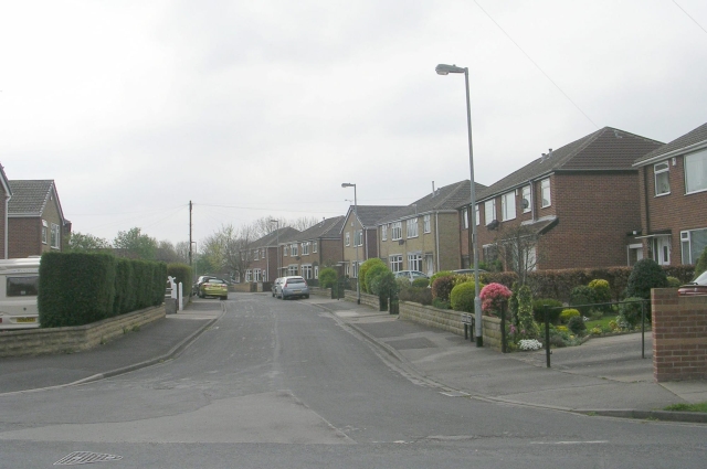 File:Fairfield Walk - Fairfield Road - geograph.org.uk - 1258258.jpg