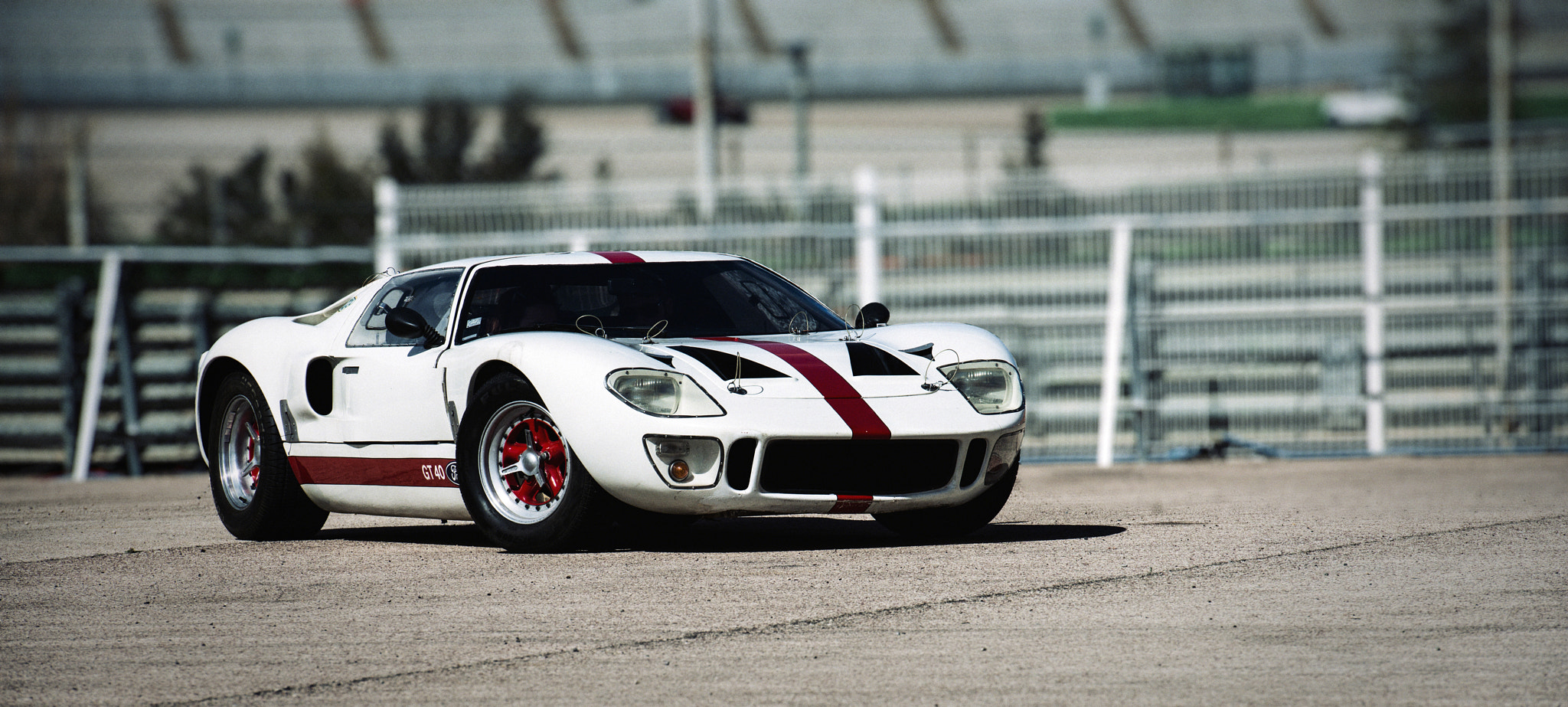 Ford gt 40 hi-res stock photography and images - Page 2 - Alamy