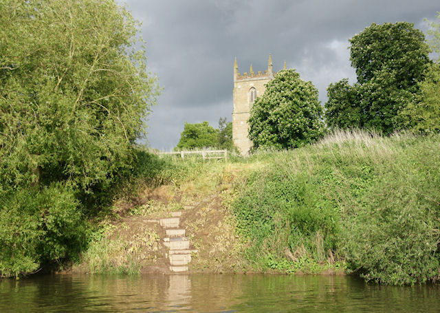 File:Kempsey Church - geograph.org.uk - 1347176.jpg