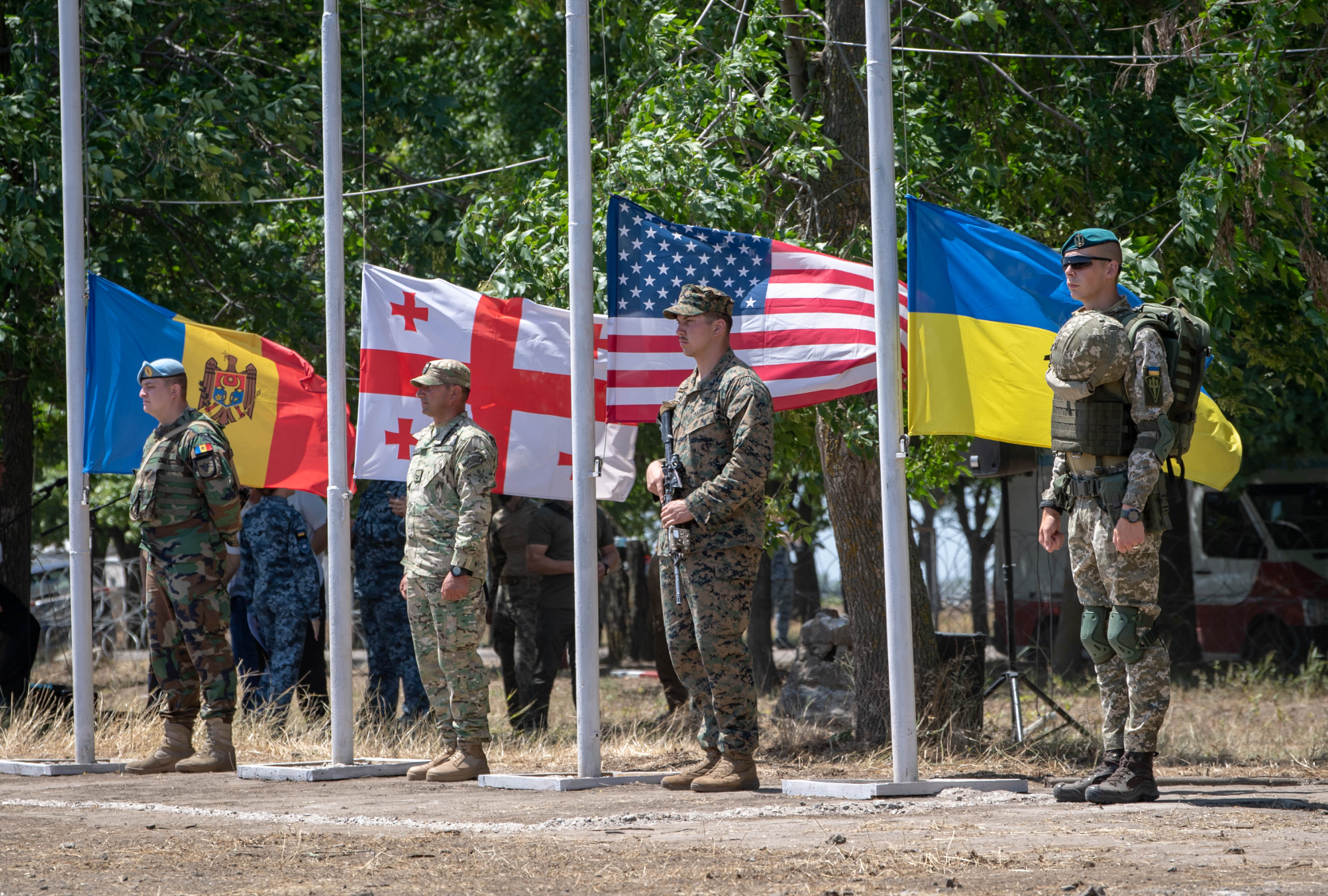 Сша на украинском. Украина НАТО. ВСУ учения и НАТО. Военная база НАТО на Украине. НАТО на Украине 2021.