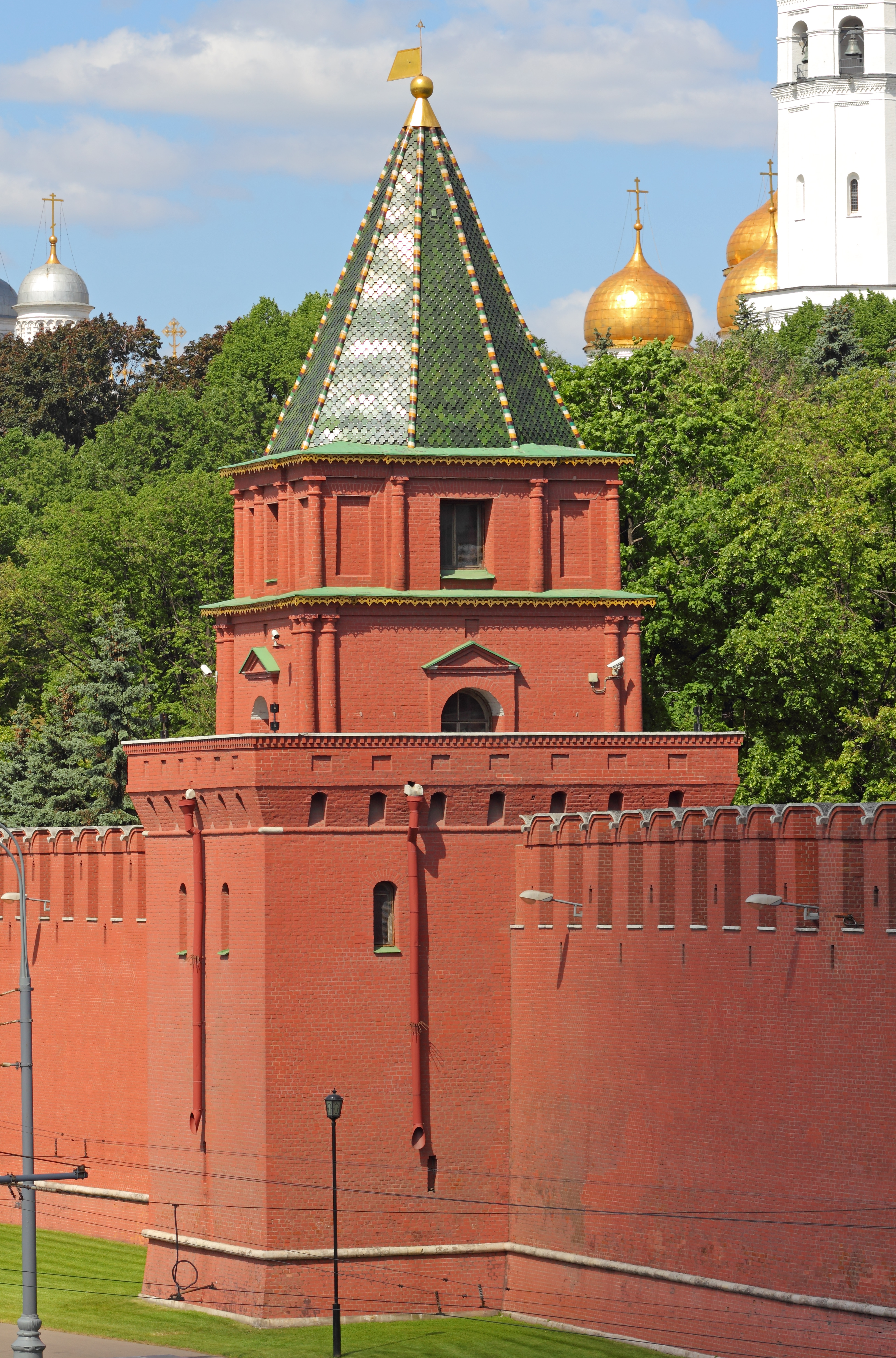 кремль его башни названия