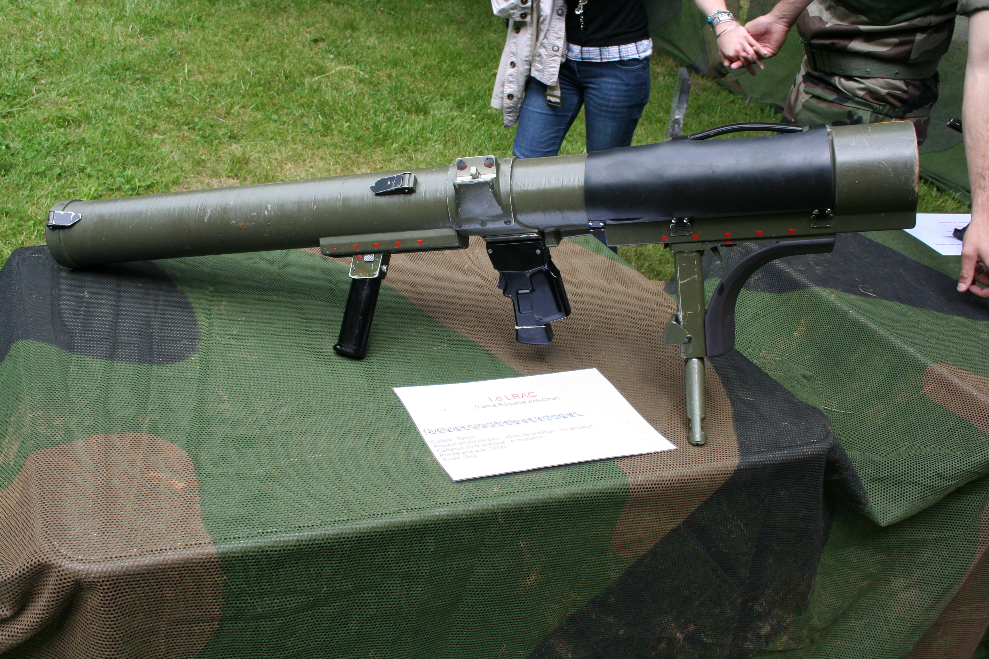 Покажи гранатомет. LRAC f1 гранатомёт. Гранатомет LRAC 89 f1. Гранатомет РПГ-1. LRAC 89mm mle f1.