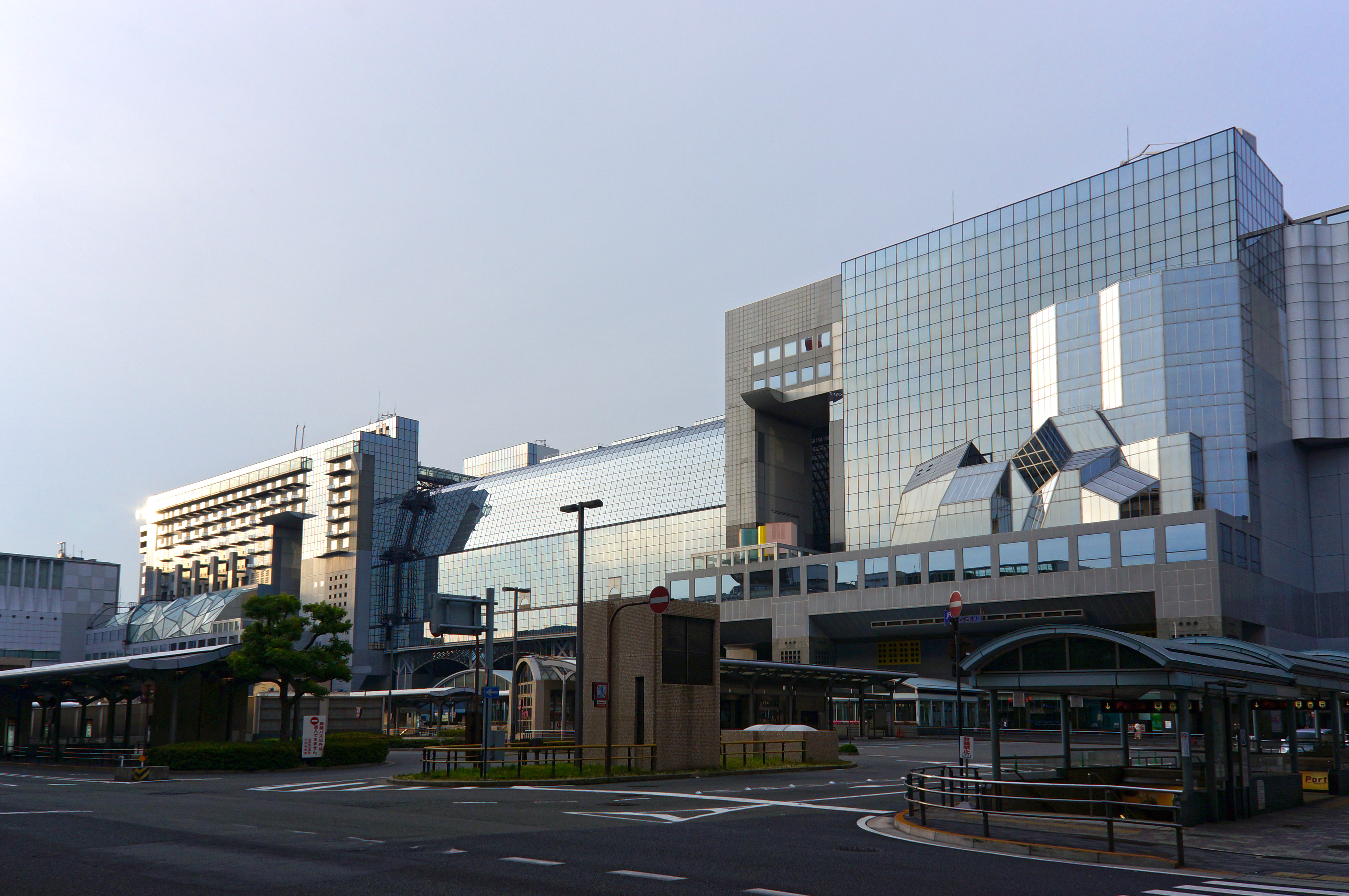 京都駅 - Wikipedia