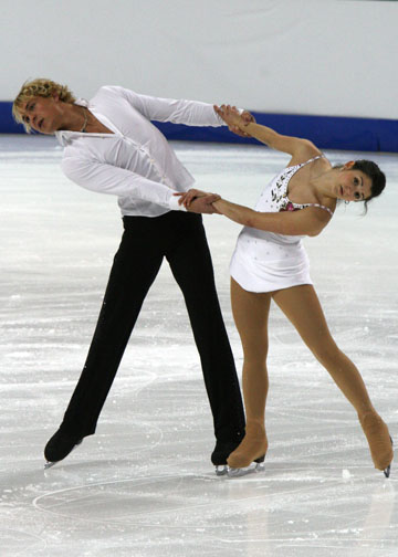 File:2008 Skate America Pairs Canac-Coia01.jpg