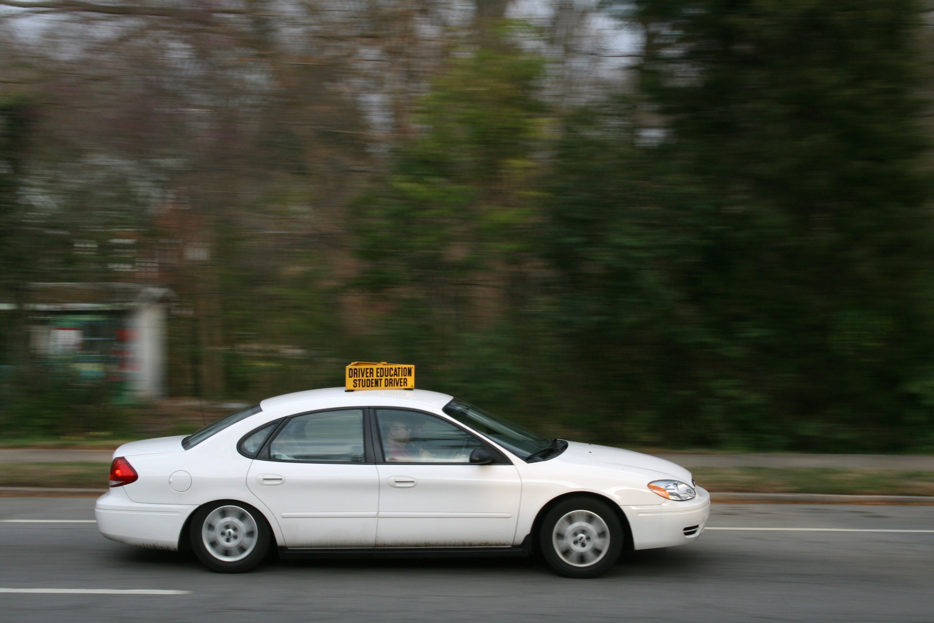 2009-03-11_Student_driver_SB_on_N_Gregson_St_in_Durham.jpg