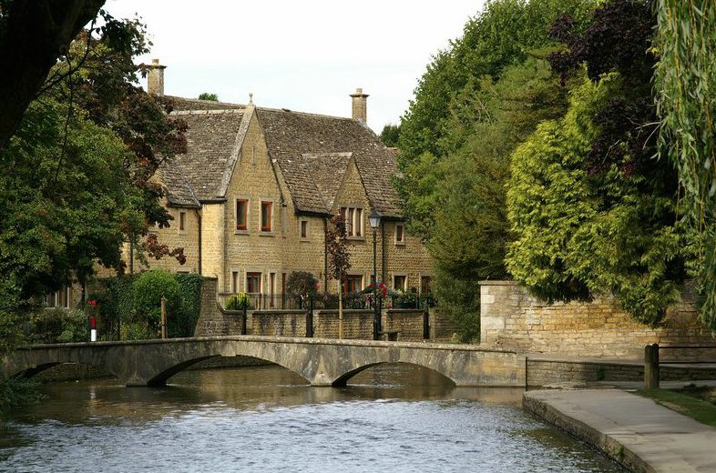 Bourton on the water