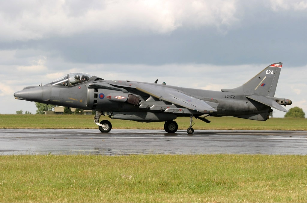 British Aerospace Harrier II - Wikipedia