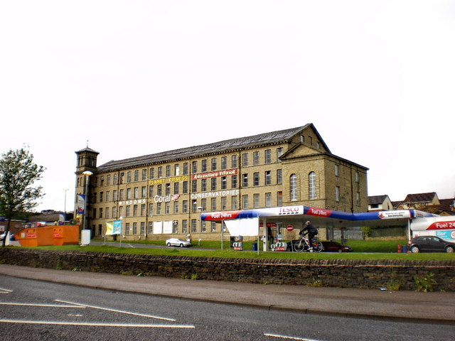 File:Buttershaw Mills, Halifax Road - geograph.org.uk - 1284764.jpg