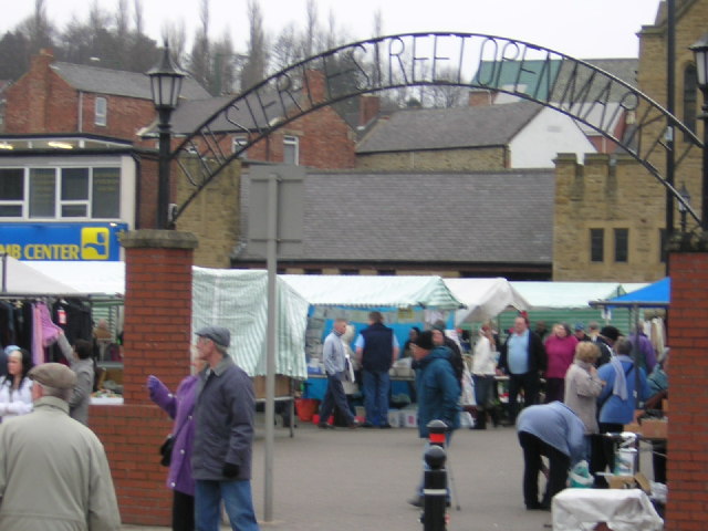 File:Chester-le-Street Open Market - geograph.org.uk - 127695.jpg