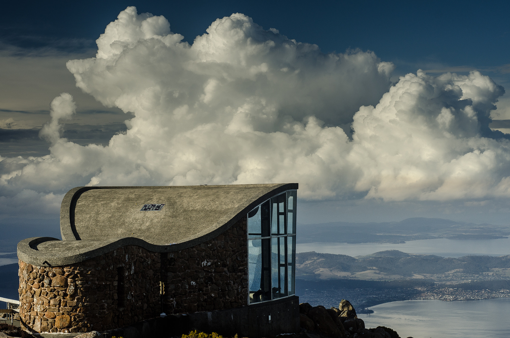 Cloud watching. Веллингтон (гора, Тасмания).