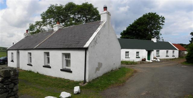 Cottages, Coolnalough (3) - geograph.org.uk - 1943486