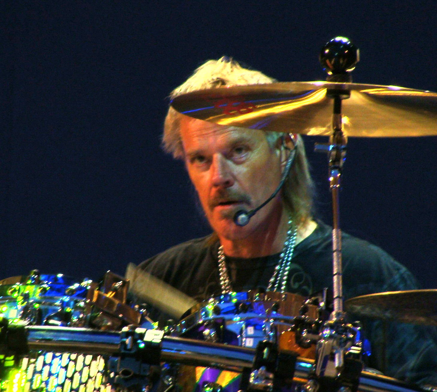 File:Frank Beard ZZ Top BBK Live 2008.jpg - Wikimedia Commons