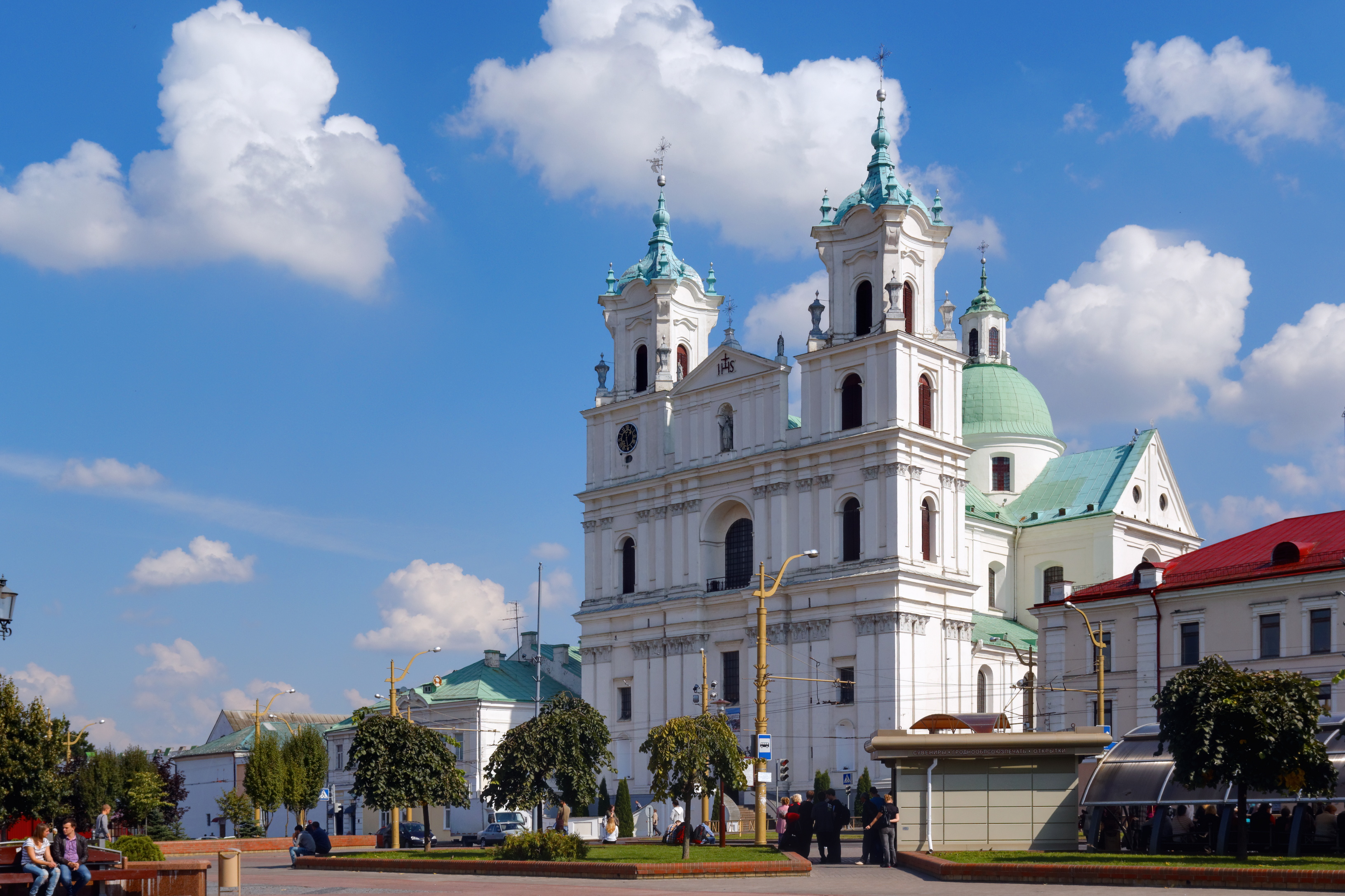 Гродно какое государство. Фарный костел в Гродно. Кафедральный костёл св Франциска Ксаверия Гродно.