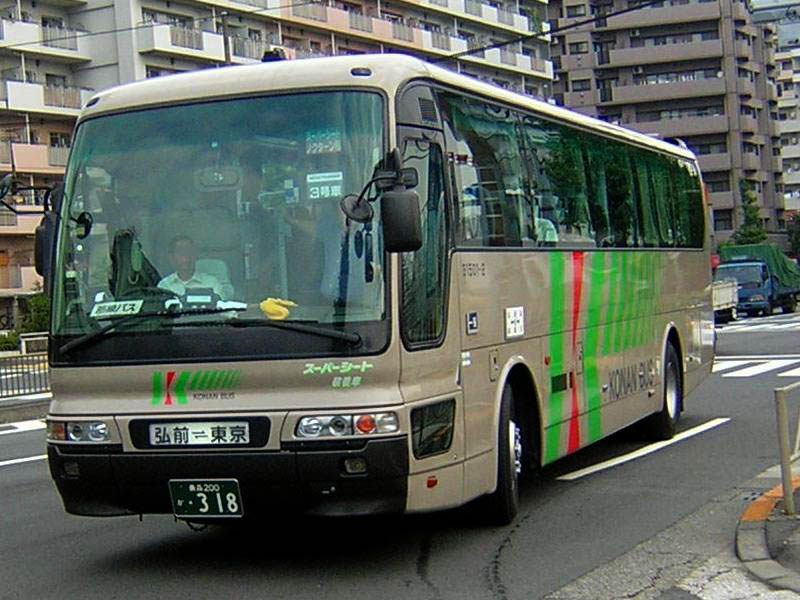 File:Konan Bus Nocturn.JPG