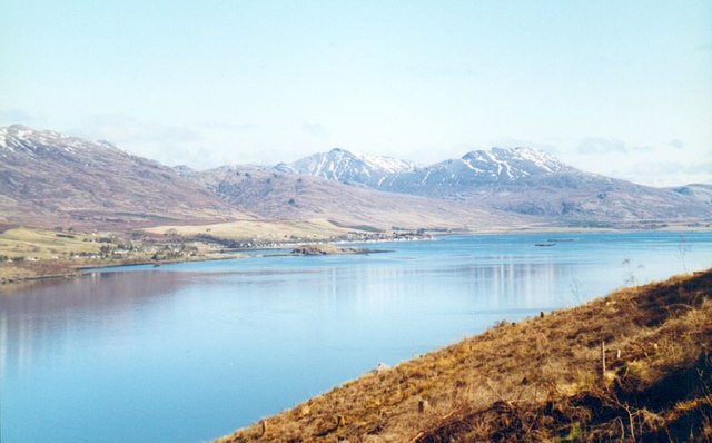 File:Loch Carron and Slumbay Island - geograph.org.uk - 328491.jpg