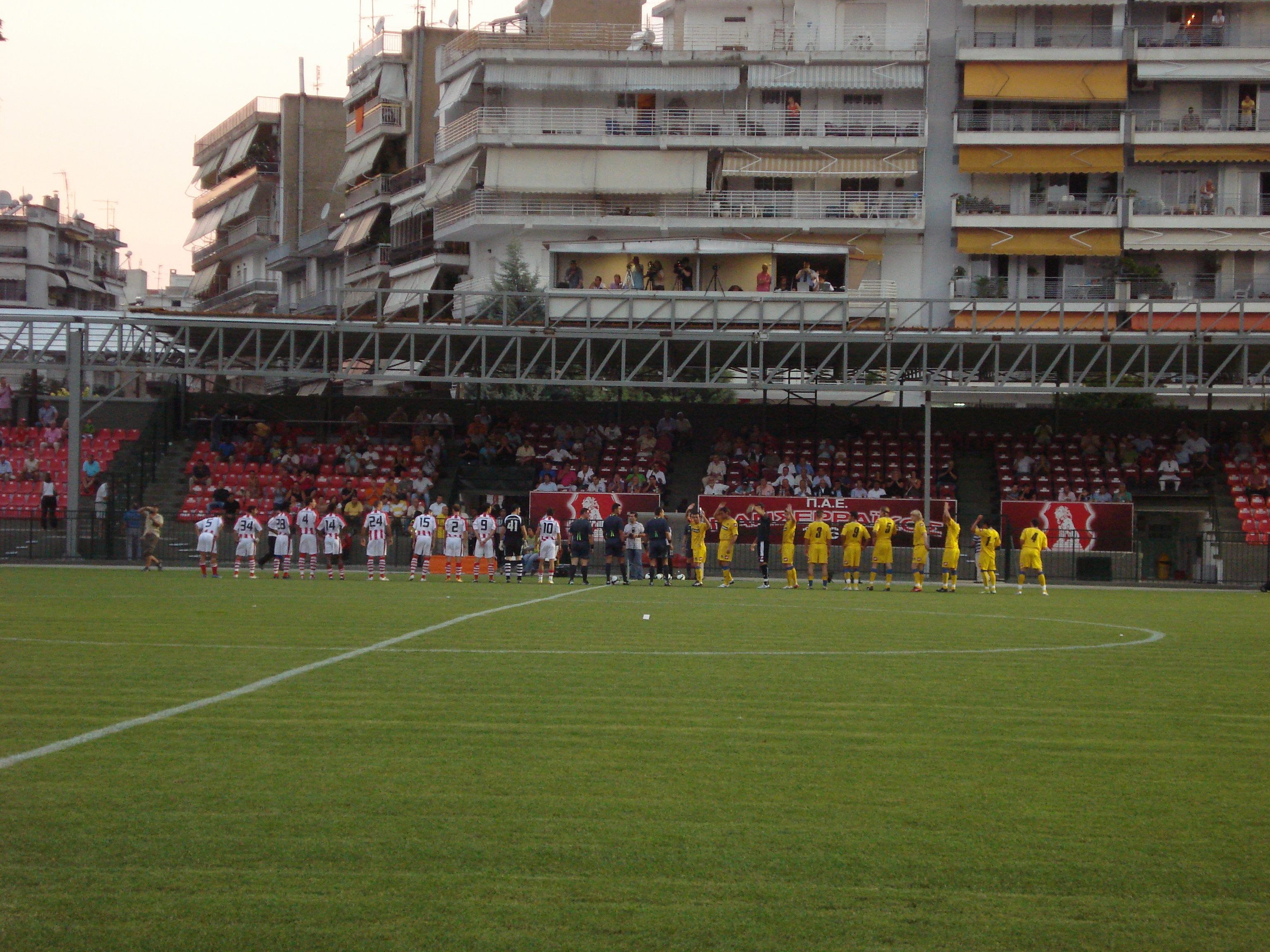 File Panserraikos Fc Udinese Calcio Teams Introduction Jpg Wikimedia Commons