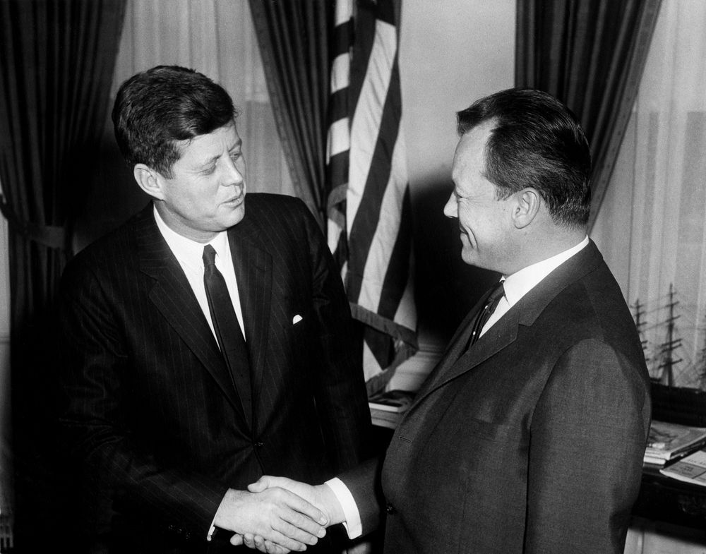 File:President John F. Kennedy Meets with the Mayor of West Berlin, Willy  Brandt.jpg - Wikimedia Commons