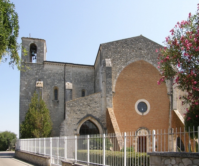 File:Santa Maria Arabona (Manoppello) 022 (RaBoe).jpg