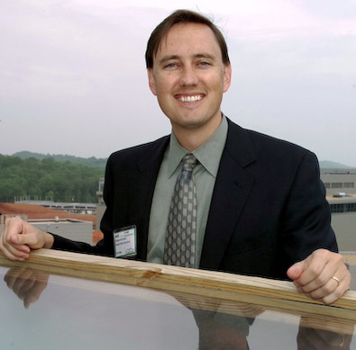 File:Steve Jurvetson in 2004.jpg