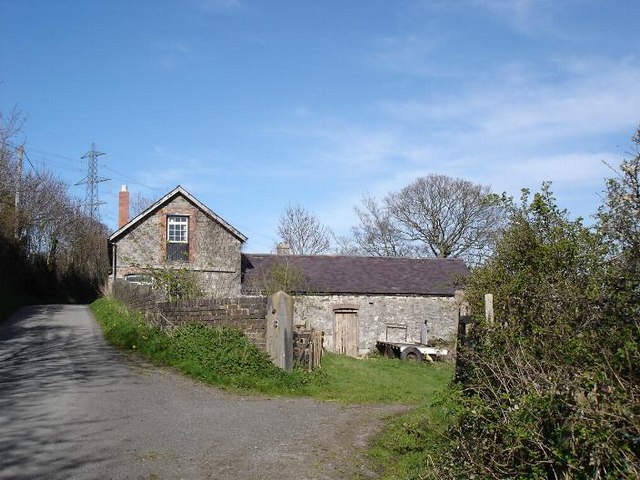 File:Stone farmhouse - geograph.org.uk - 157492.jpg