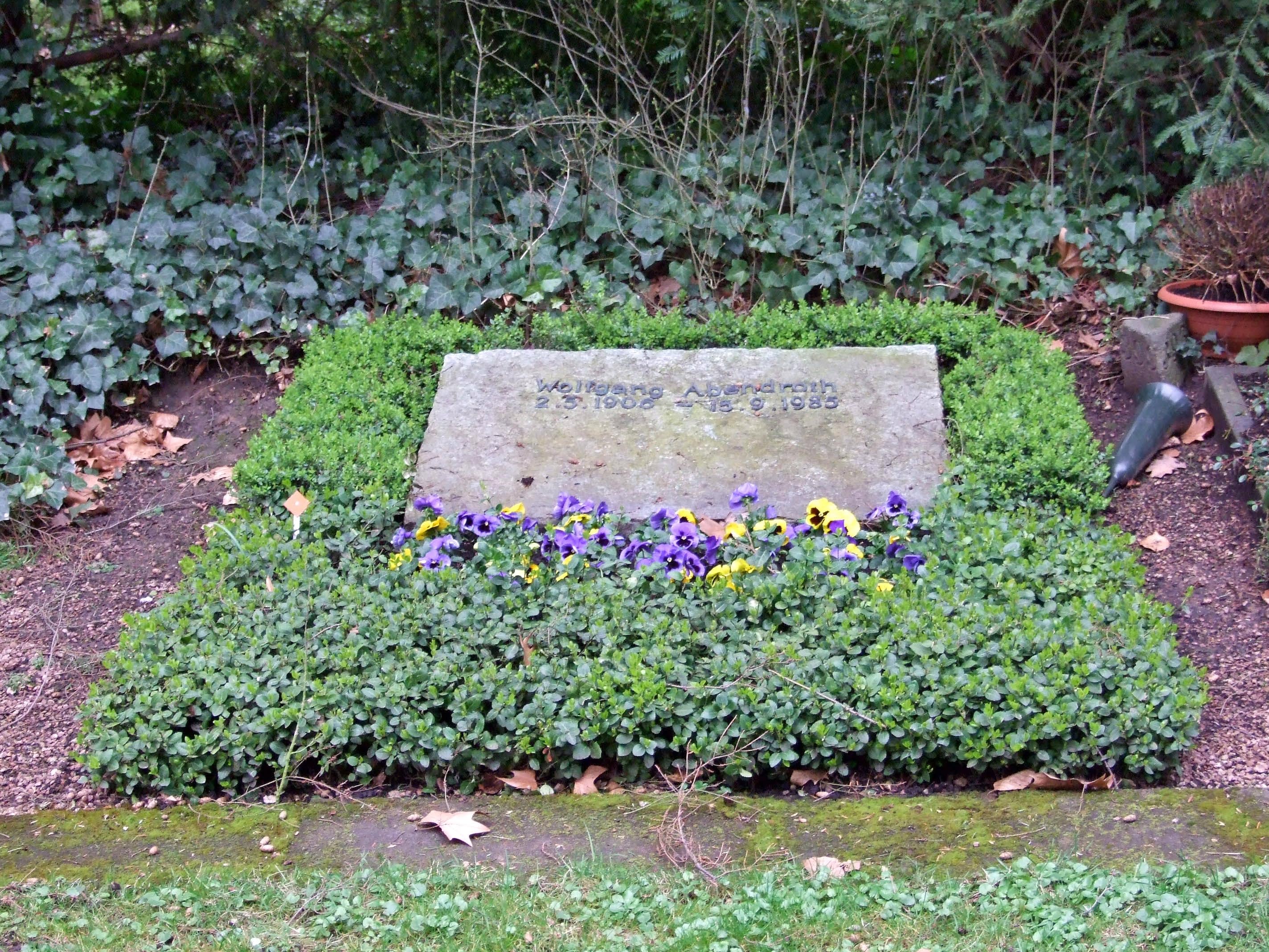 Wolfgang Abendroth's grave