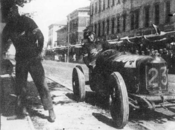 Антонио аскари. Oldsmobile 1924.