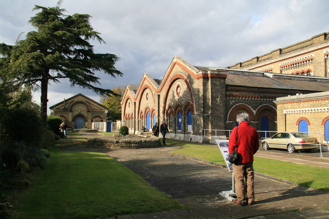 File:A good read, Crossness Sewage Works - geograph.org.uk - 1016098.jpg