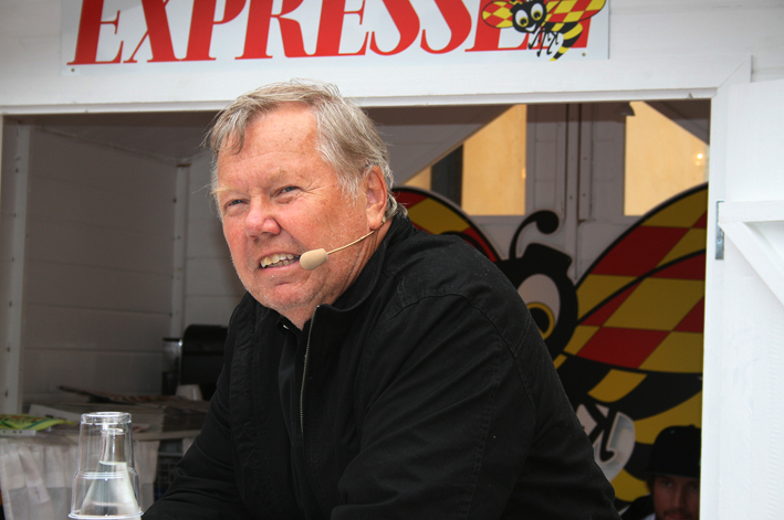 File:Bert Karlsson Almedalen 2011 (5908560140).jpg