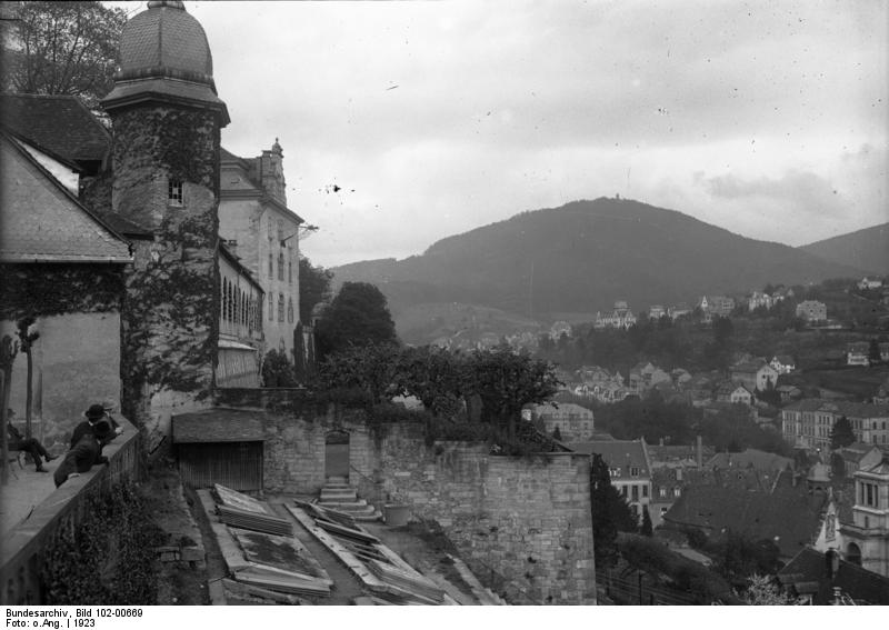 File:Bundesarchiv Bild 102-00669, Baden-Baden, Blick auf die Stadt.jpg