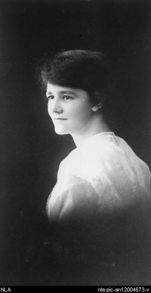 <span class="mw-page-title-main">Flora Eldershaw</span> Australian novelist, critic and historian