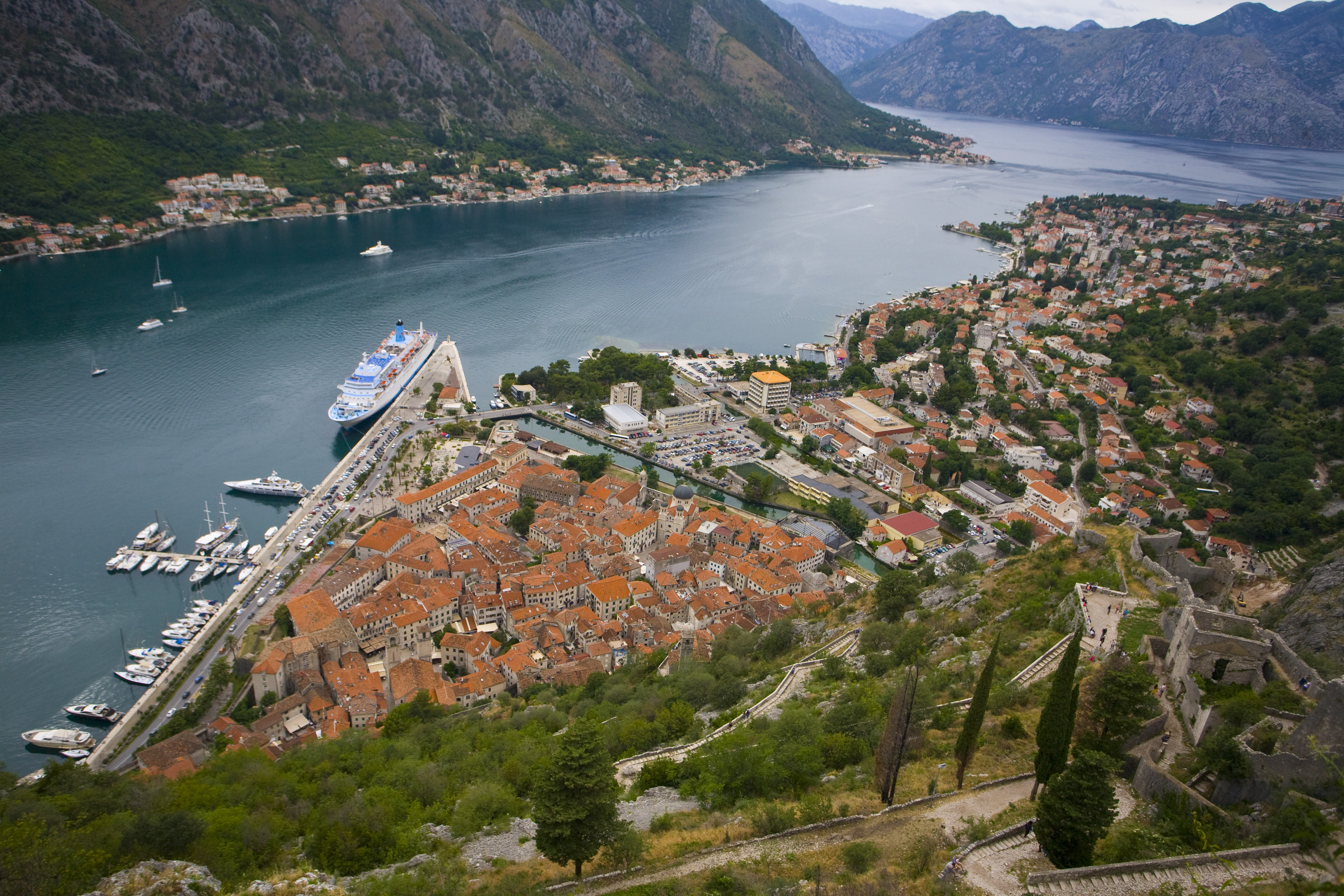 Kotor бухта