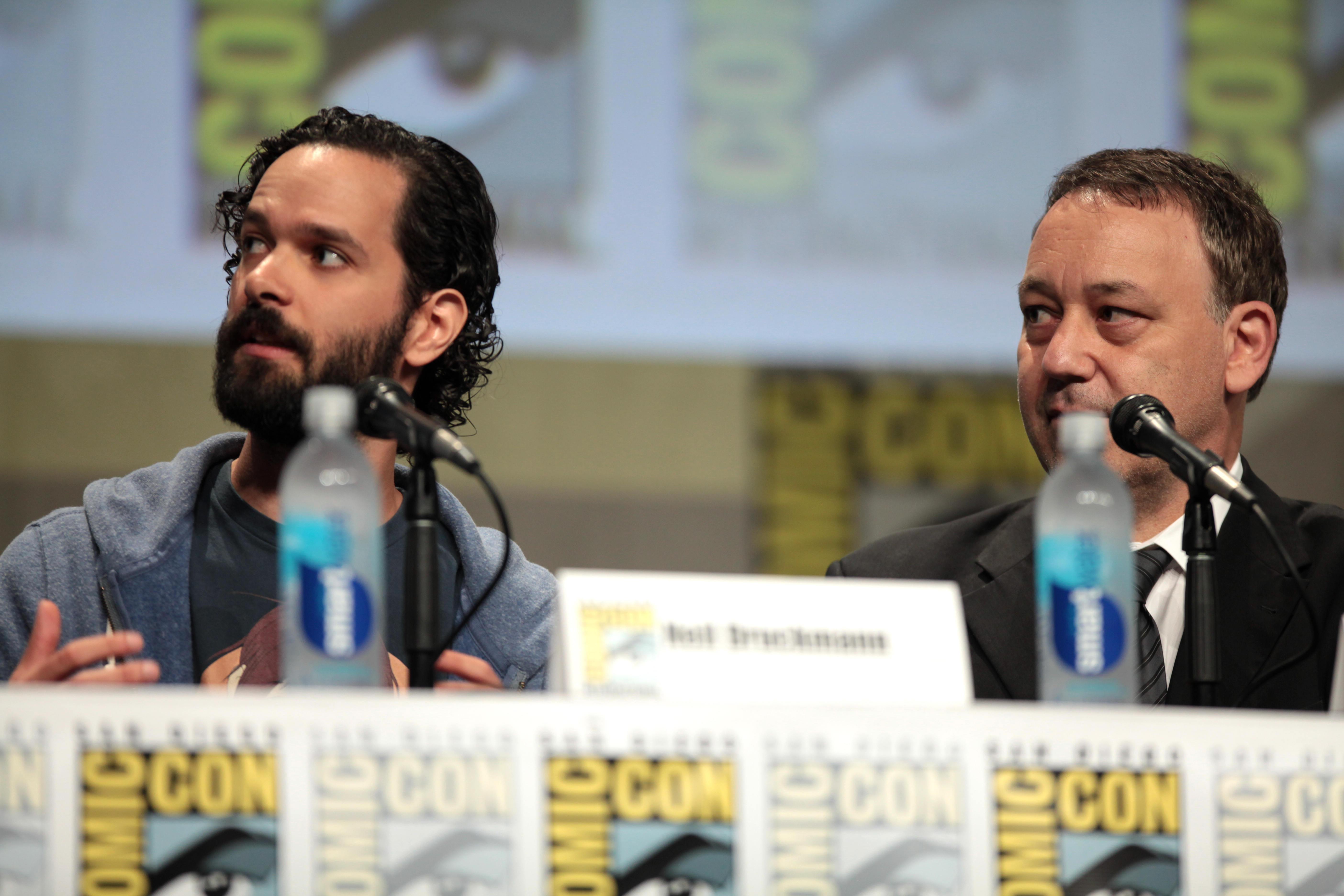 File:Neil Druckmann SDCC 2014.jpg - Wikimedia Commons