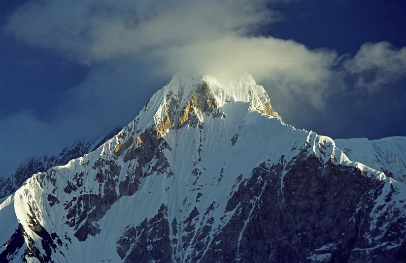 File:Peak Pobeda2.jpg