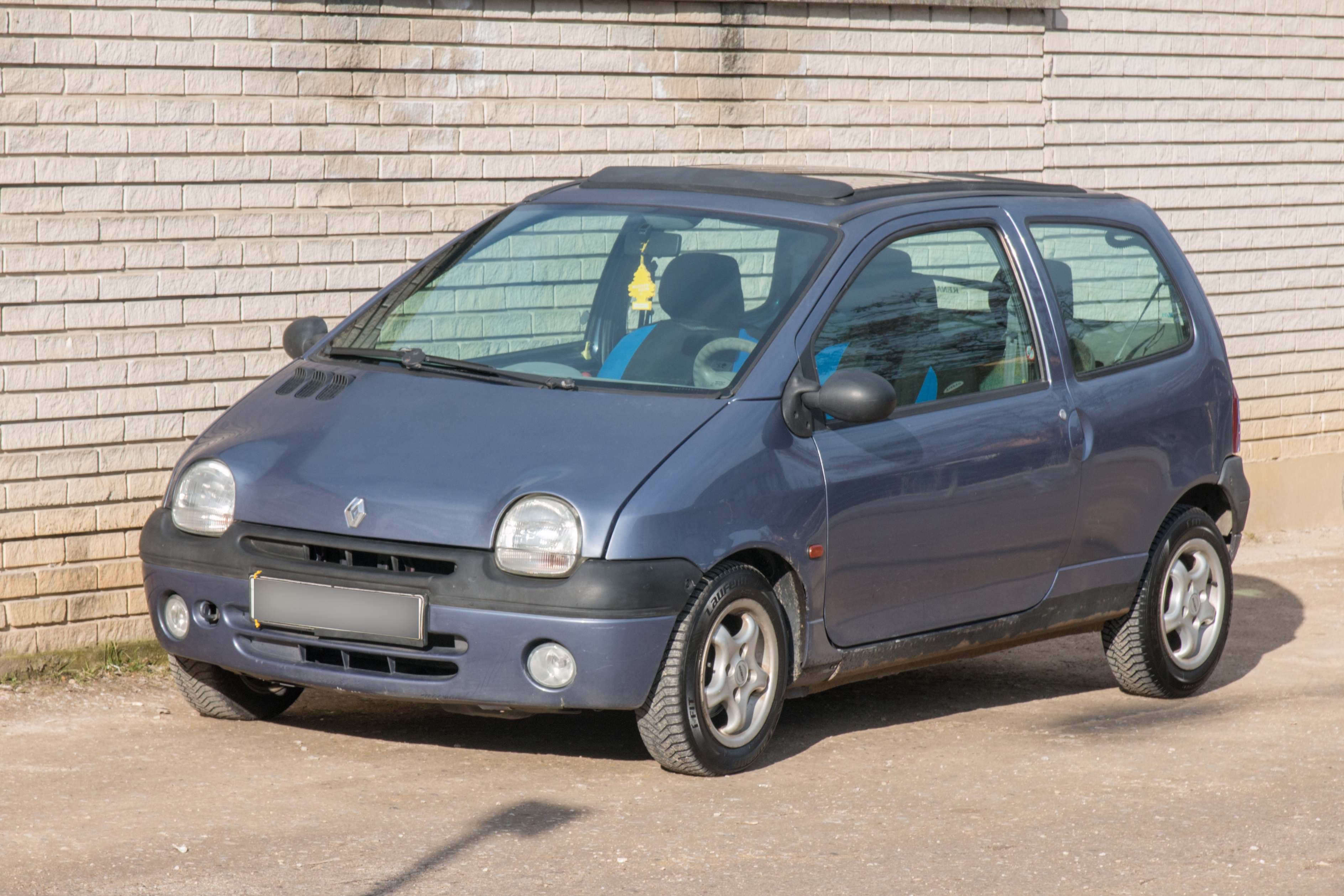 Renault Twingo 1 Phase 2 1.2 Generation specs, dimensions