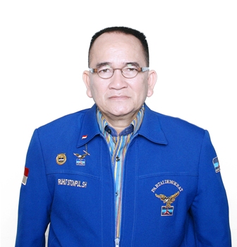 Ruhut Sitompul Demokrat