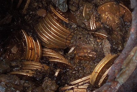 Saddle Ridge Hoard coins and dirt.jpg