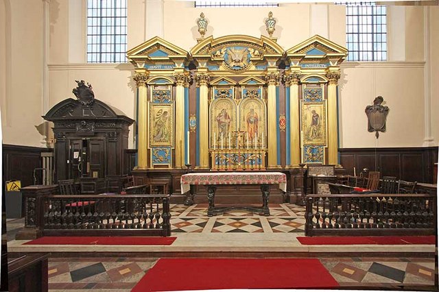 File:St Clement, Clement's Lane, London EC4 - Sanctuary - geograph.org.uk - 1067792.jpg