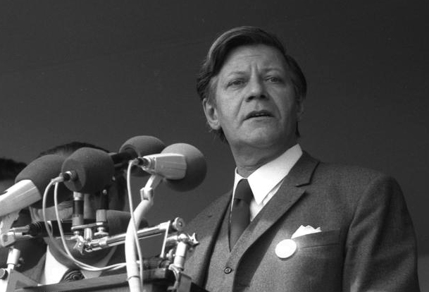 Schmidt en 1973.