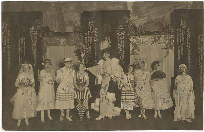 File:Costumed group at Kirmess fundraiser, Seattle, circa 1915 (MOHAI 9069).jpg