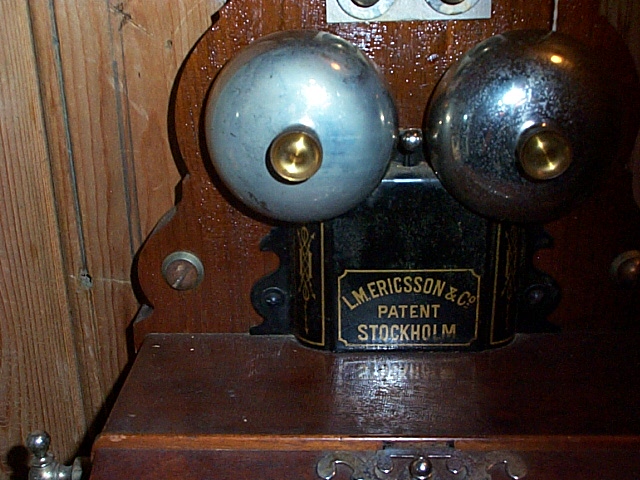 File:Ericsson Telefon historisch 2.jpg